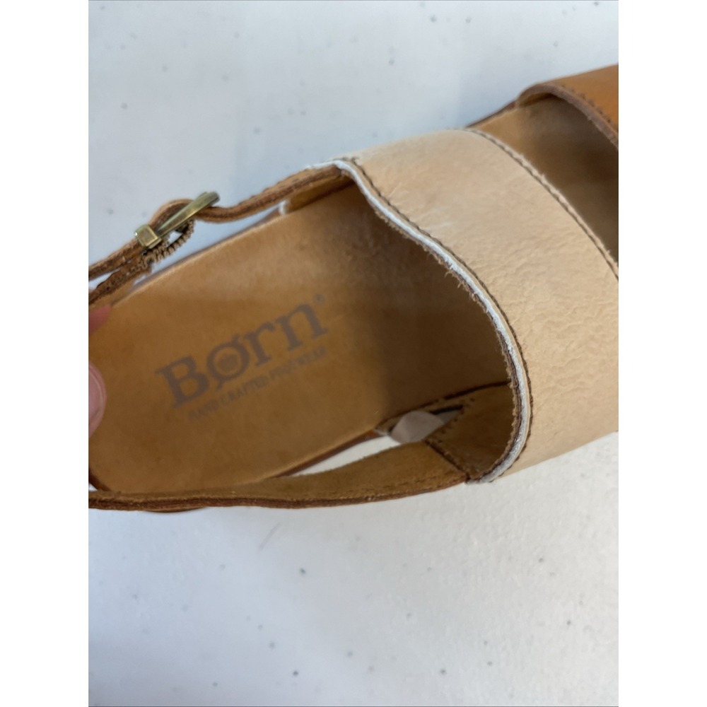 Women’s Two-Tone Tan & Beige Leather Slingback Sandals - Picture 11 of 15